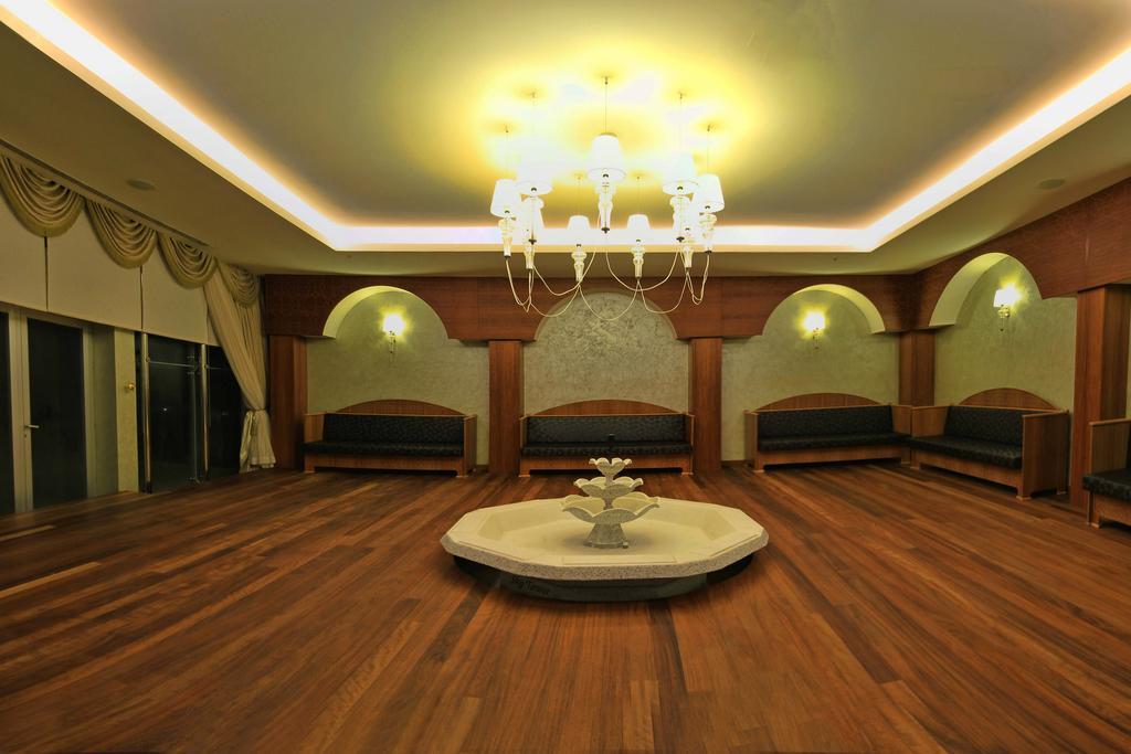 Sky Tower Hotel Akcakoca Convention & Spa Center מראה חיצוני תמונה